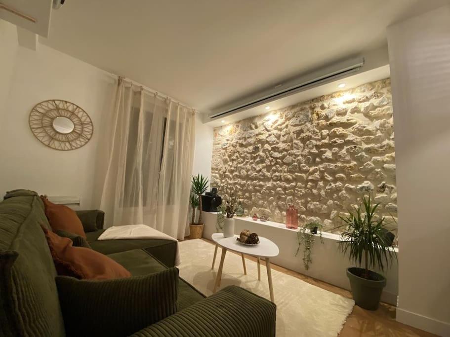 Duplex Cinema - Centre Historique Tours Apartment Luaran gambar