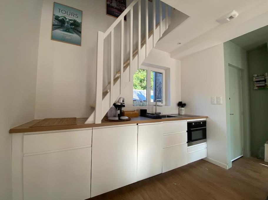 Duplex Cinema - Centre Historique Tours Apartment Luaran gambar