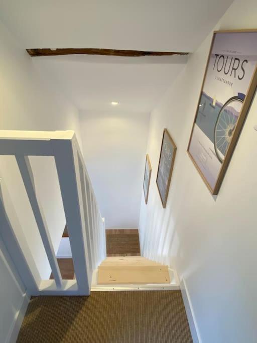 Duplex Cinema - Centre Historique Tours Apartment Luaran gambar